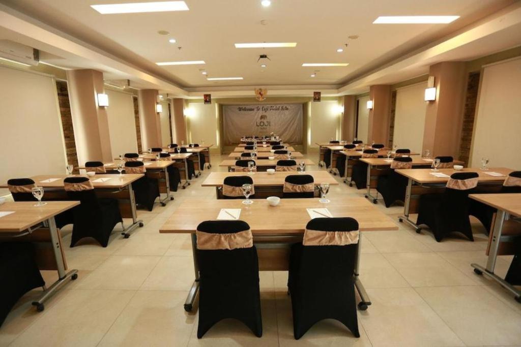 Loji Hotel Surakarta (Solo)
