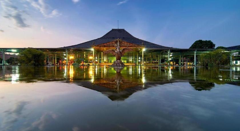 Loji Surakarta (Solo)